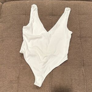 House of Harlow 1960 White Bodysuit